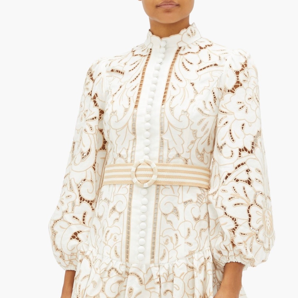 - Worn once for event.  Passed authentication process …slip size unknown